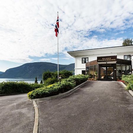 Olden Fjordhotel Zewnętrze zdjęcie