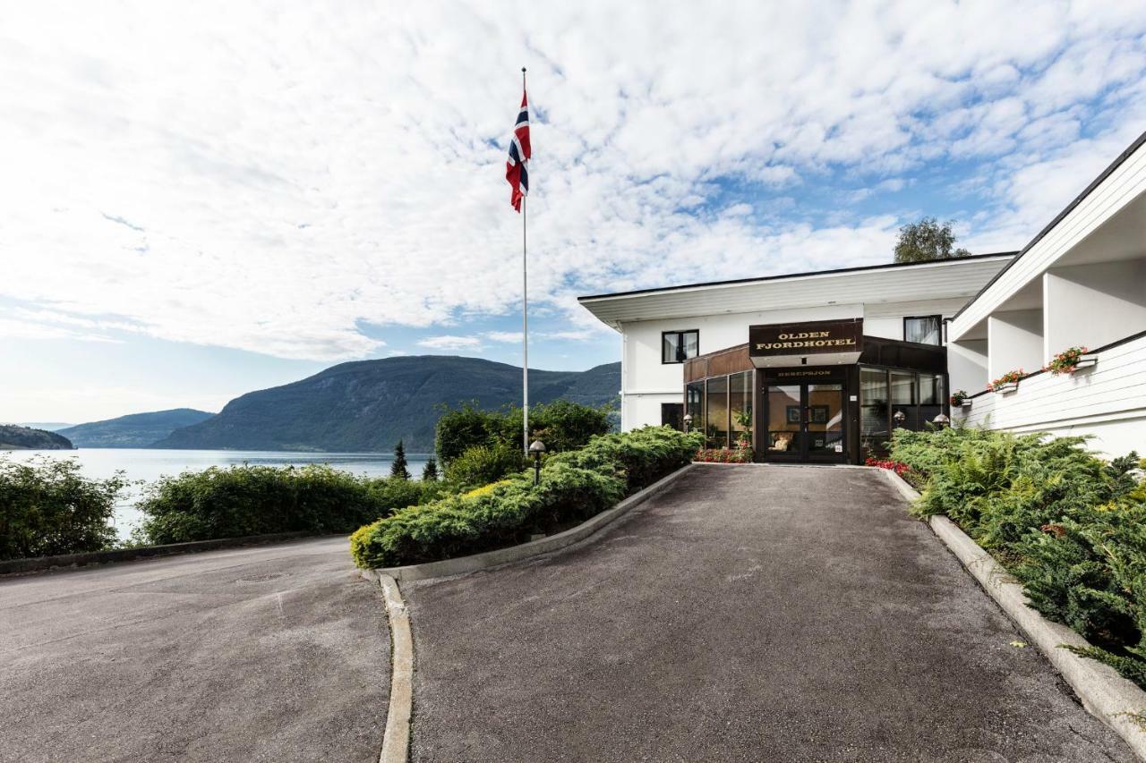Olden Fjordhotel Zewnętrze zdjęcie